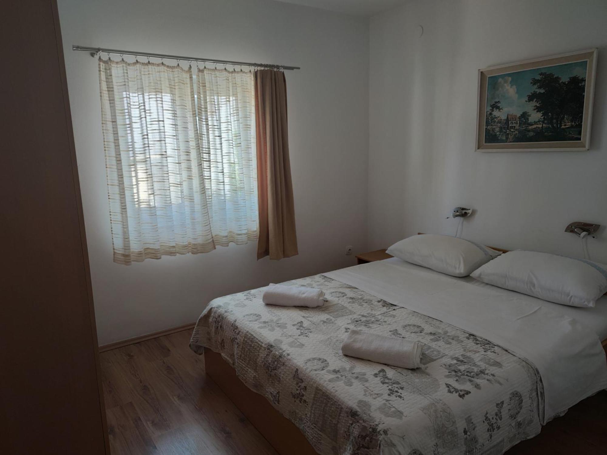 Apartments Dijana Кърк Екстериор снимка