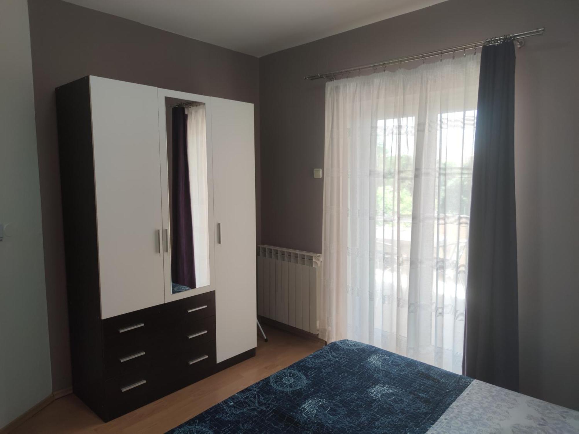Apartments Dijana Кърк Екстериор снимка